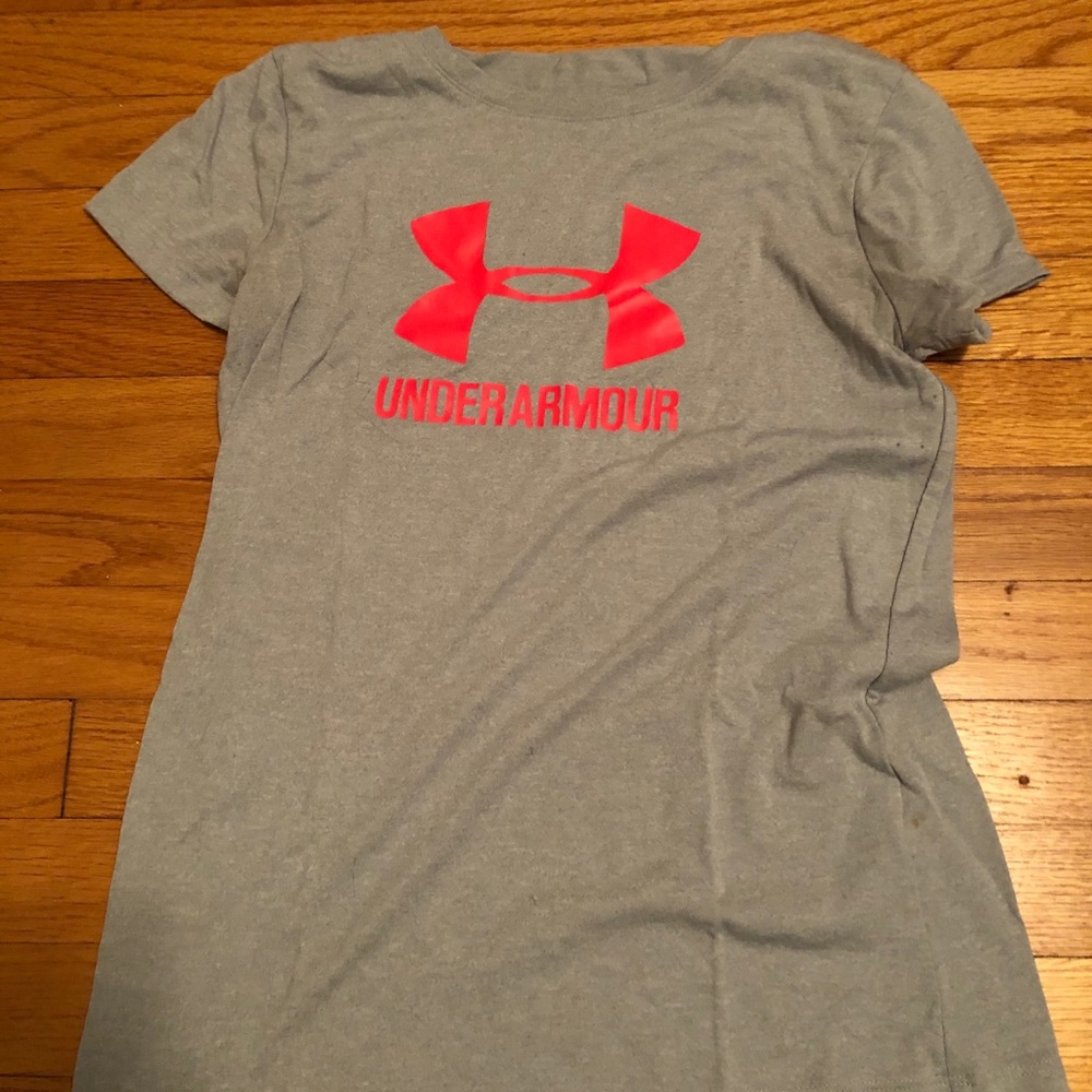 Under armour shirt